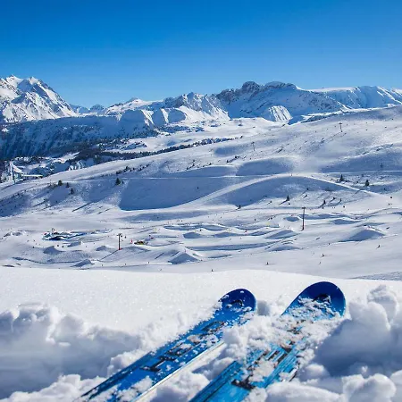 Confortable 2 Pieces, Skis Aux Pieds, 4 Pers, Proche Commerces - Fr-1-182a-13 * كورشوفيل