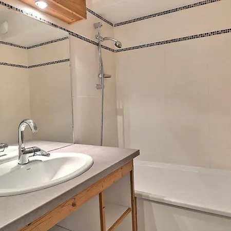 Apartamento Confortable 2 Pieces, Skis Aux Pieds, 4 Pers, Proche Commerces - Fr-1-182a-13